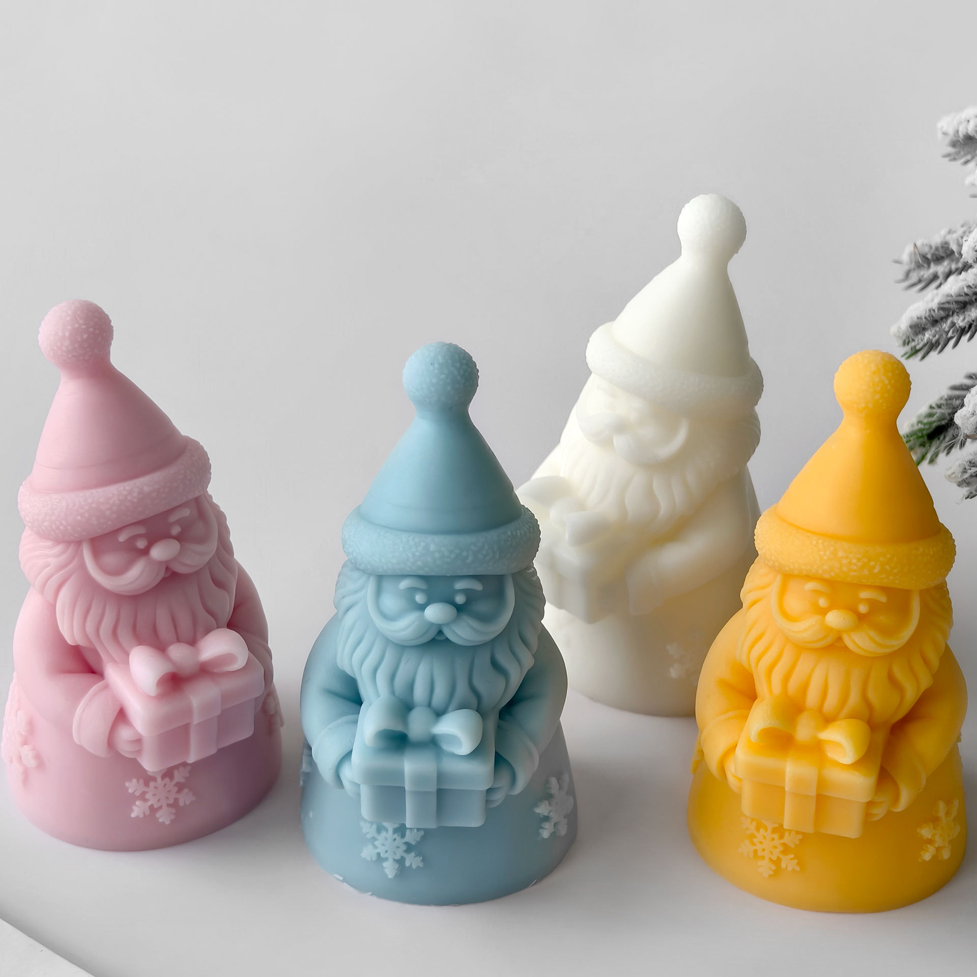サンタクロースギフトボックスシリコーン型手作りアロマキャンド - Candle Supplies Tins のレビューと価格