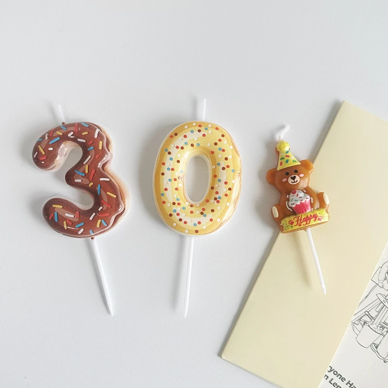 甘いドーナツ番号キャンドル 0-9 番号誕生日キャンドルデザ - Zebra Candle Supplies のレビューと価格