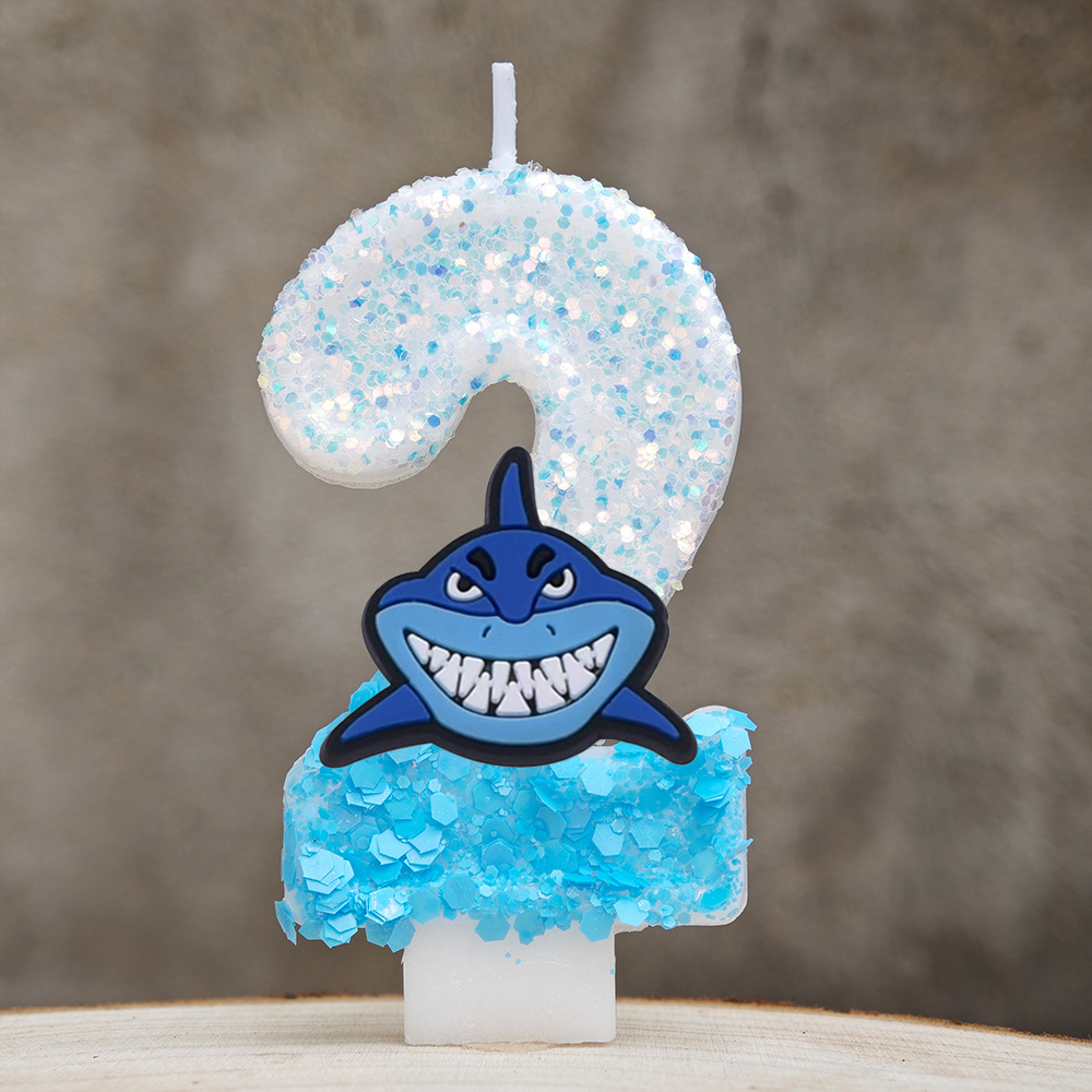 サメキャンドルアニメフィギュアデジタル子供の誕生日ケーキ装飾 - Zebra Candle Supplies のレビューと価格